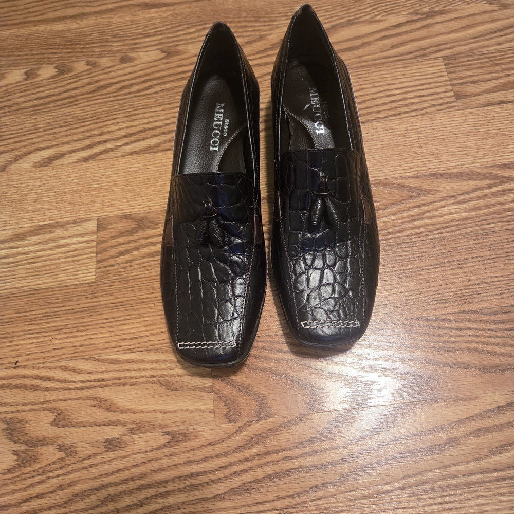 Sesto Meucci Brown Croc-Embossed Loafers